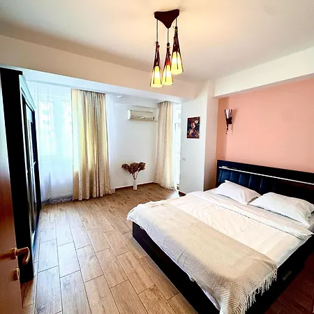 Bythesea Apartment